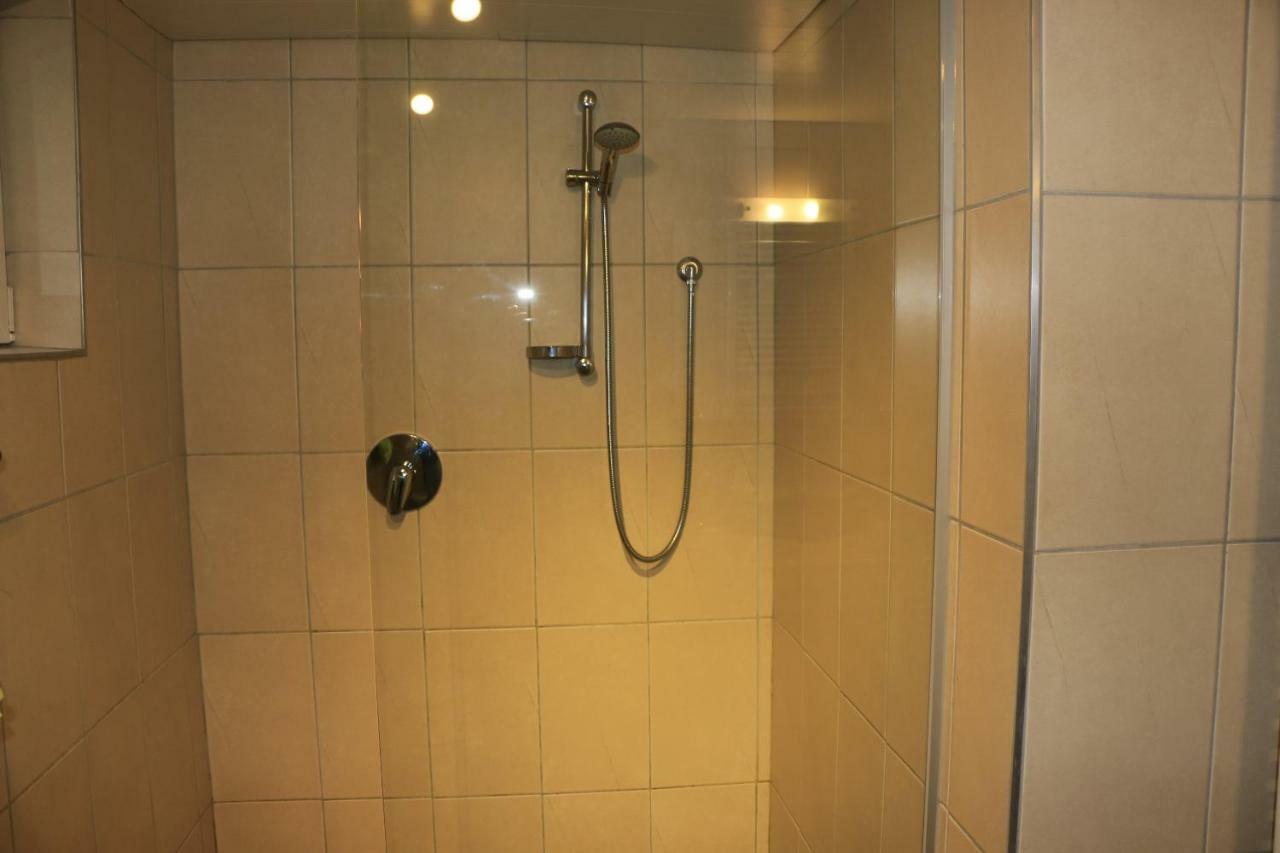 Haus Berndt Schwemberger Apartment Fuegen Exterior photo