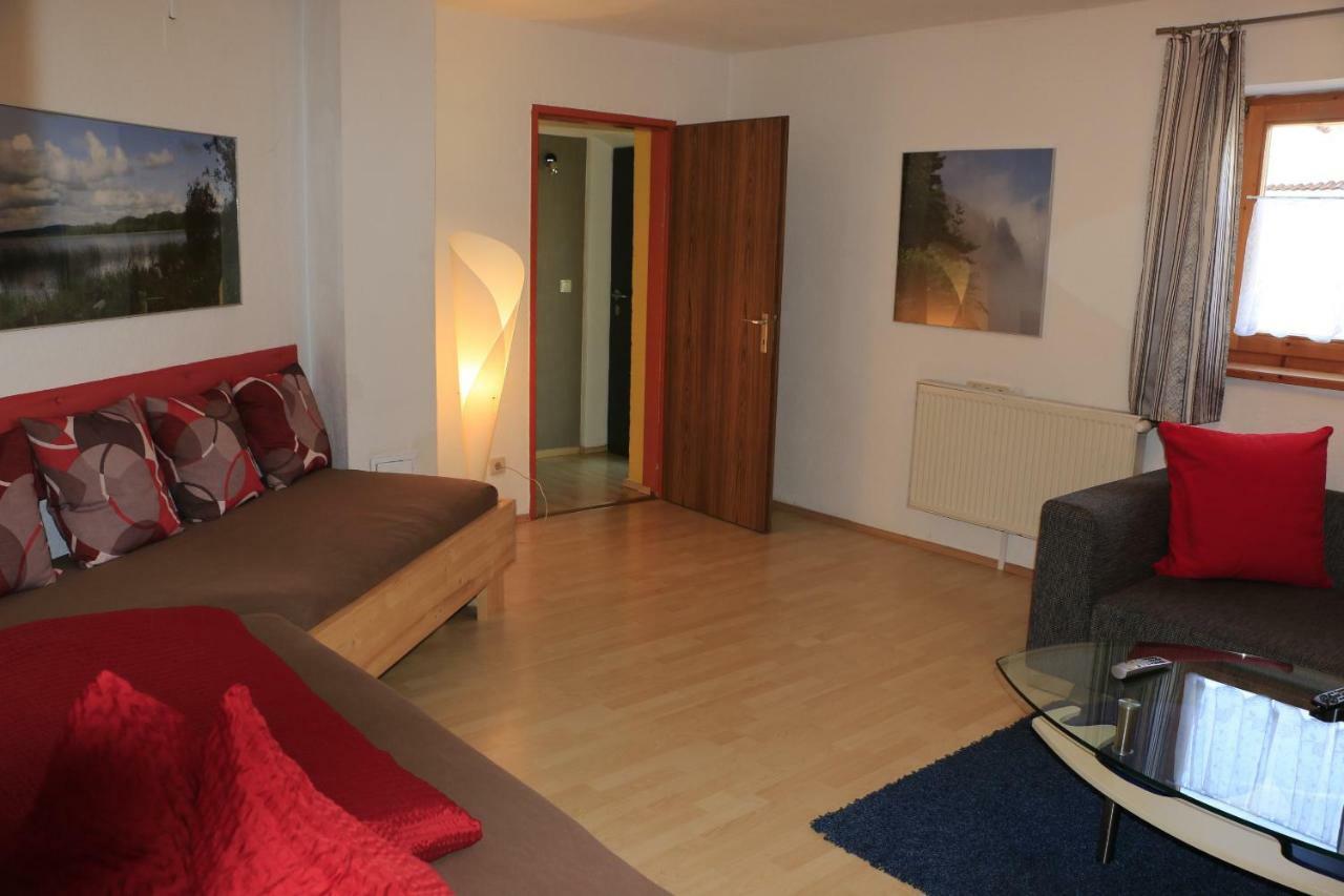 Haus Berndt Schwemberger Apartment Fuegen Exterior photo